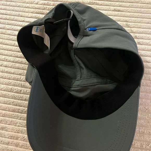 Janji Transit Tech running hat - Picture 2 of 4